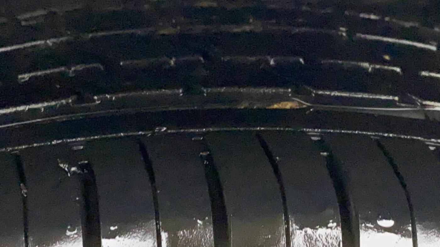 2021 Tata NEXON XZ PLUS PETROL, Petrol, Manual, 65,887 km, Right Front Tyre Tread