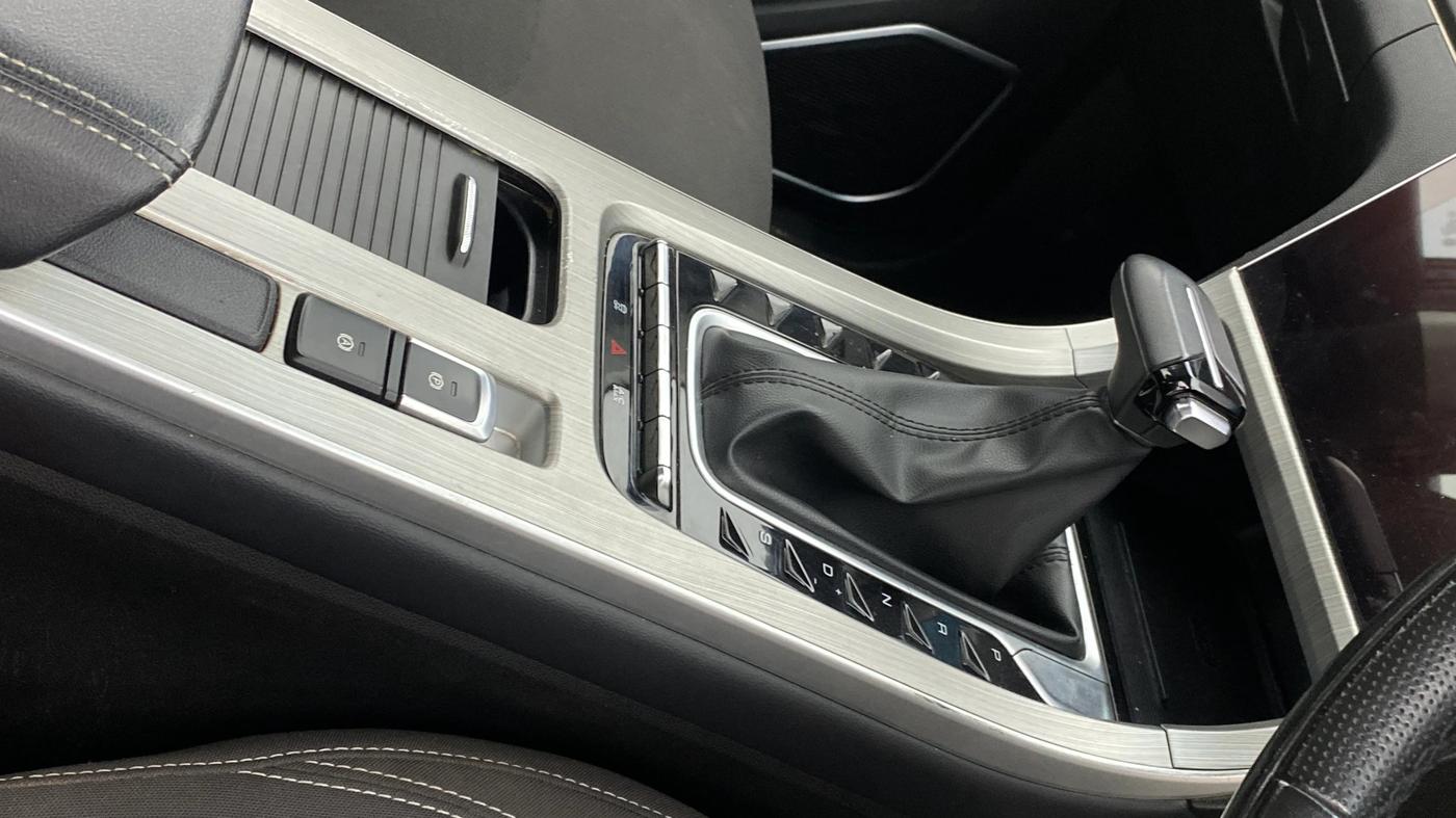 2024 MG HECTOR Select Pro 1.5 Turbo CVT , Petrol, Automatic, 35,544 km, Gear Lever