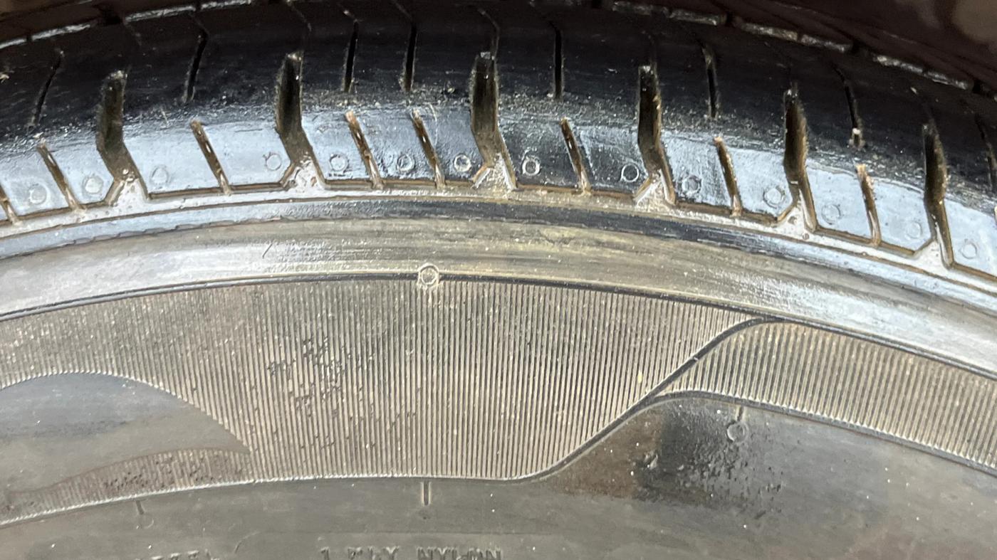 2018 Hyundai Eon ERA +, Petrol, Manual, 75,869 km, Right Rear Tyre Tread