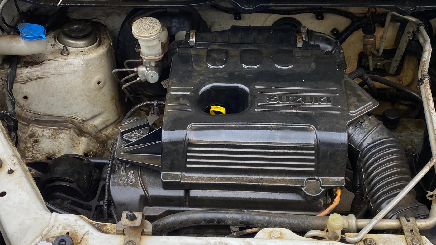 2018 Maruti Wagon R 1.0 VXI AMT, Petrol, Automatic, 45,777 km, Engine View - Right