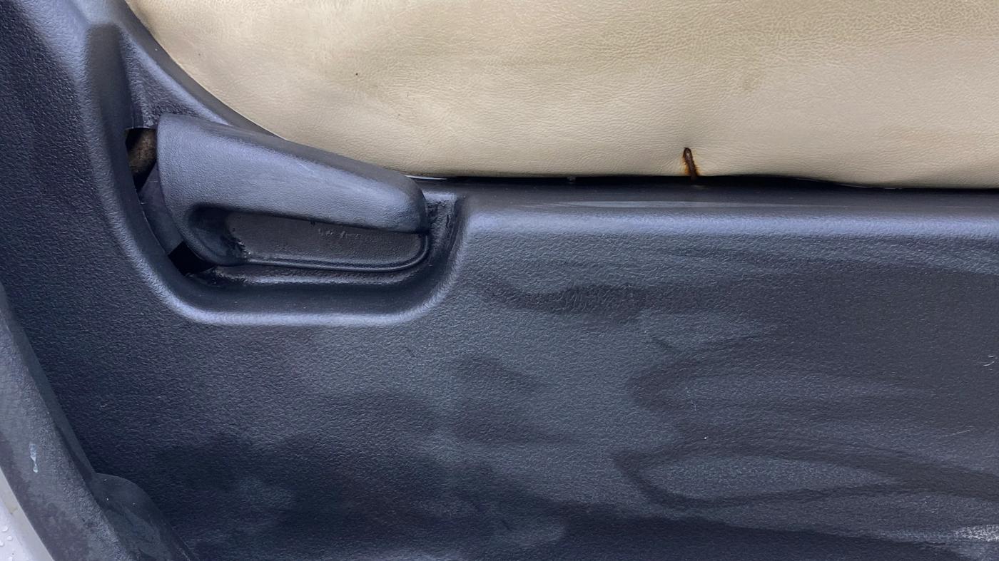 2018 Maruti Wagon R 1.0 VXI AMT, Petrol, Automatic, 45,777 km, Driver Side Adjustment Panel