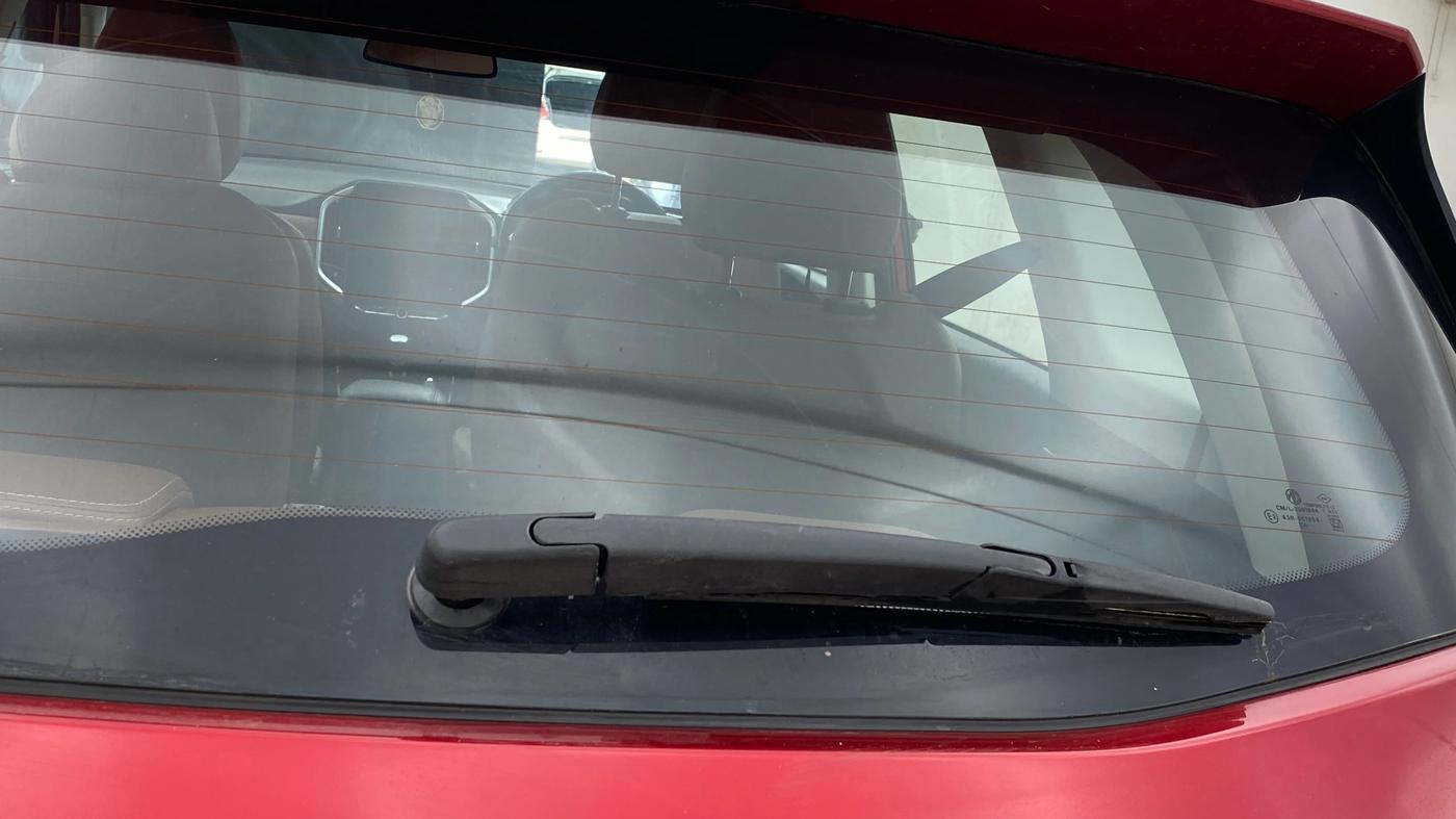 2020 MG HECTOR PLUS SHARP 1.5 PETROL TURBO HYBRID MT 6-STR, Petrol, Manual, 56,803 km, Rear Wiper