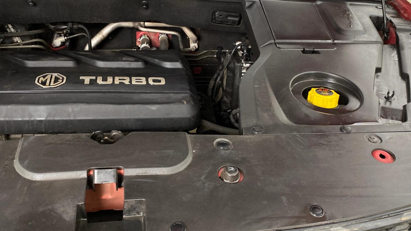 2020 MG HECTOR PLUS SHARP 1.5 PETROL TURBO HYBRID MT 6-STR, Petrol, Manual, 56,803 km, Engine View - Left
