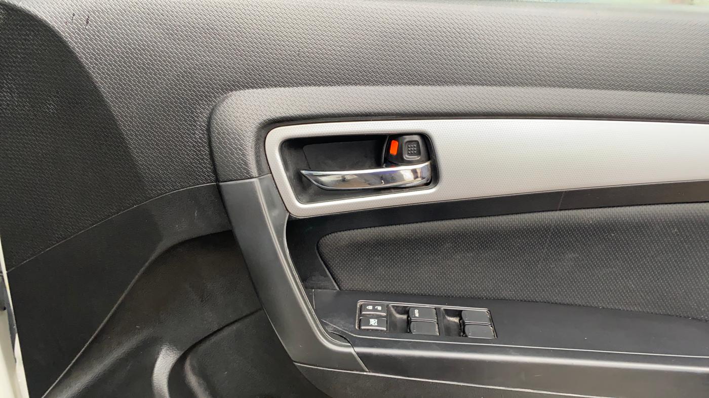 2021 Maruti Vitara Brezza ZXI, CNG, Manual, 60,120 km, Driver Side Door Panels Control