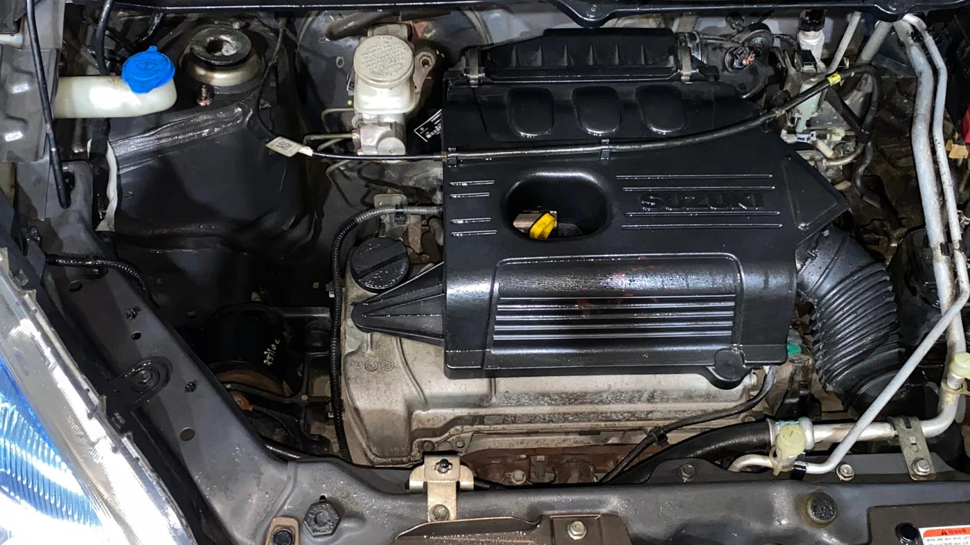 2018 Maruti Wagon R 1.0 VXI, Petrol, Manual, 8,484 km, Engine View - Right