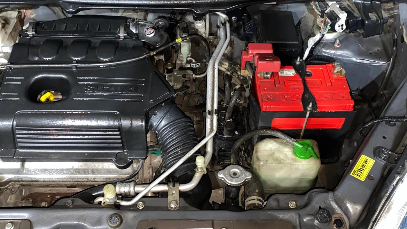 2018 Maruti Wagon R 1.0 VXI, Petrol, Manual, 8,484 km, Engine View - Left