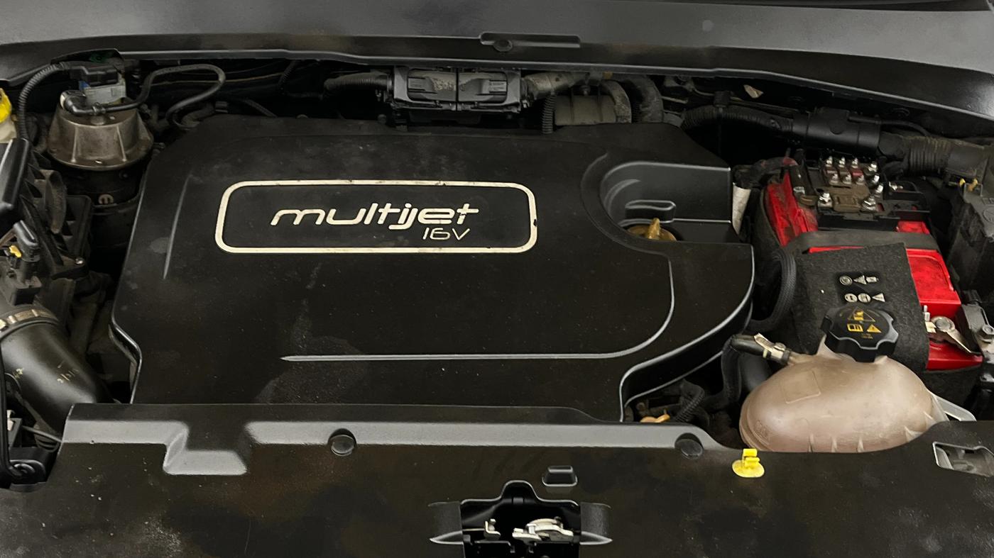 2019 Jeep Compass LONGITUDE (O) 2.0 DIESEL, Diesel, Manual, 39,486 km, Engine View