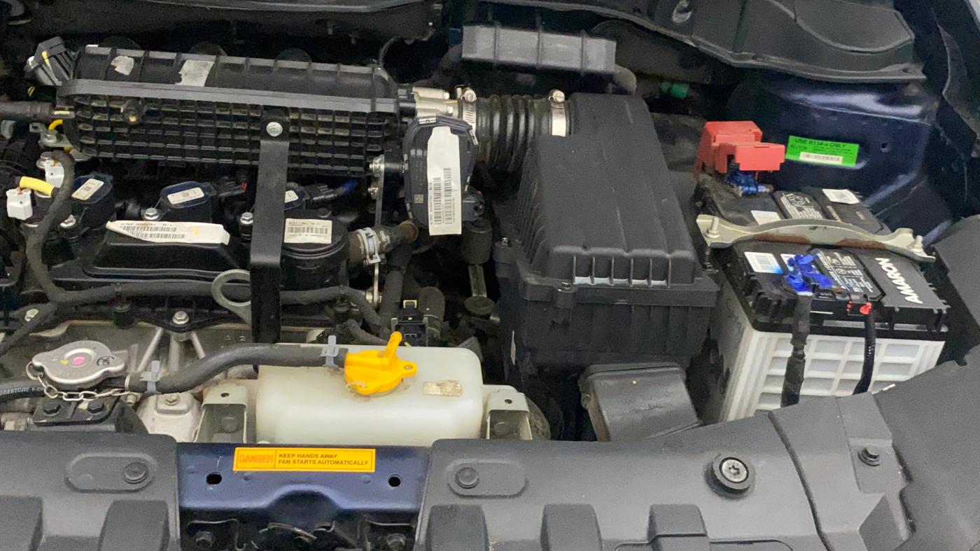2024 Tata ALTROZ XM PLUS PETROL, Petrol, Manual, 31,608 km, Engine View - Left