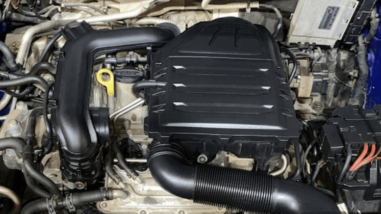 2021 Volkswagen Polo COMFORTLINE 1.0L TSI, Petrol, Manual, 17,849 km, Engine View