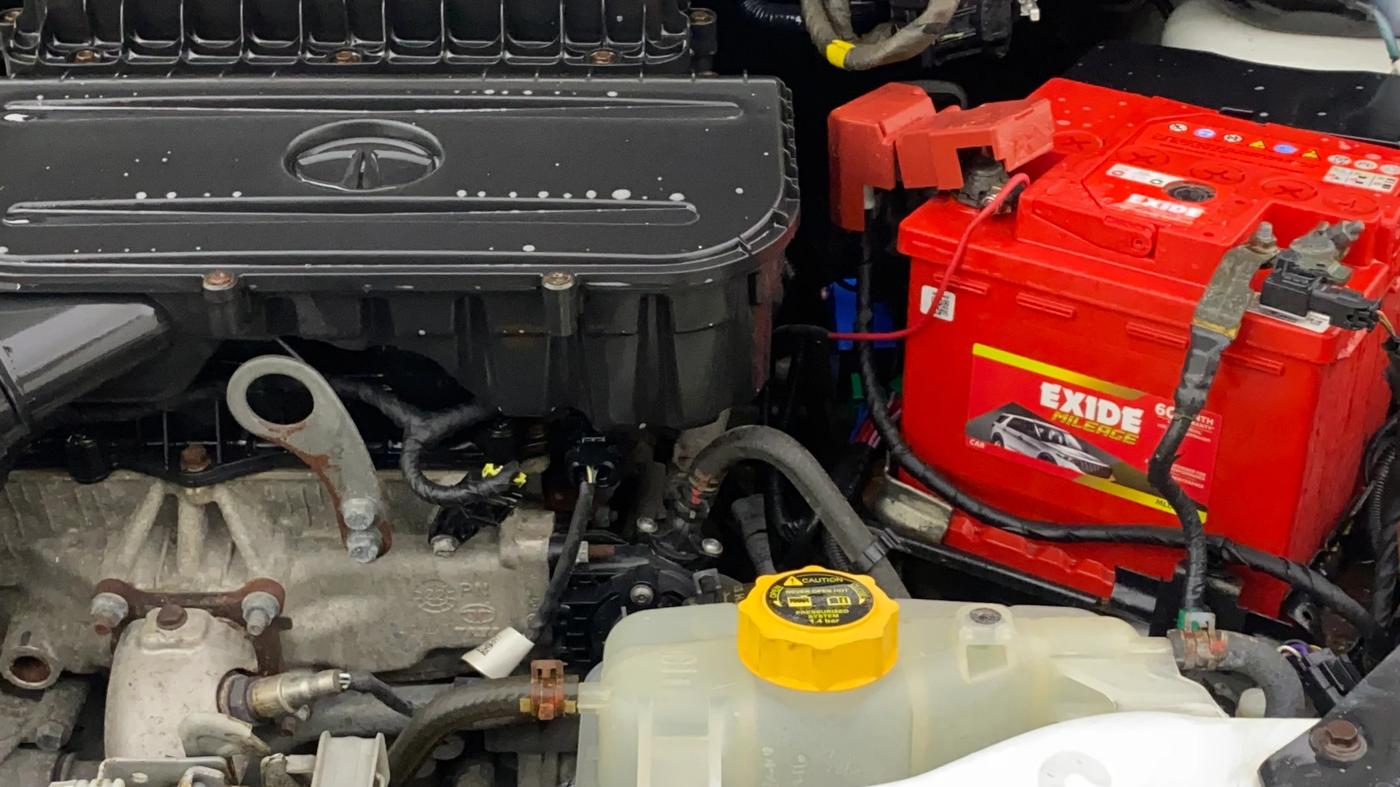 2023 Tata TIGOR XZ PLUS PETROL, Petrol, Manual, 41,921 km, Engine View - Left