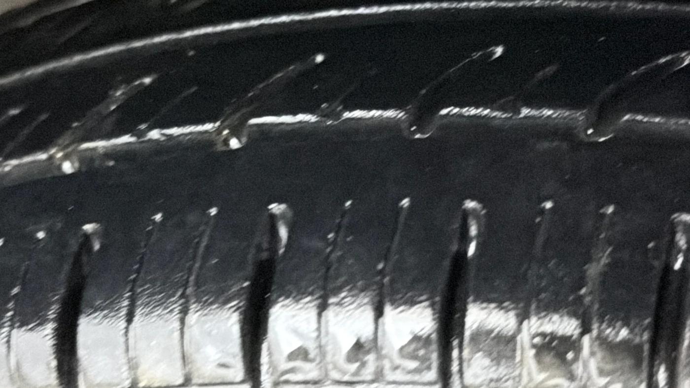 2017 Maruti Alto 800 VXI, Petrol, Manual, 51,330 km, Left Front Tyre Tread