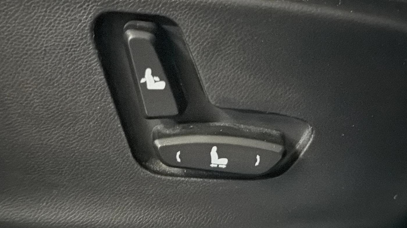 2019 MG HECTOR SHARP 1.5 DCT PETROL, Petrol, Automatic, 83,336 km, Driver Side Adjustment Panel