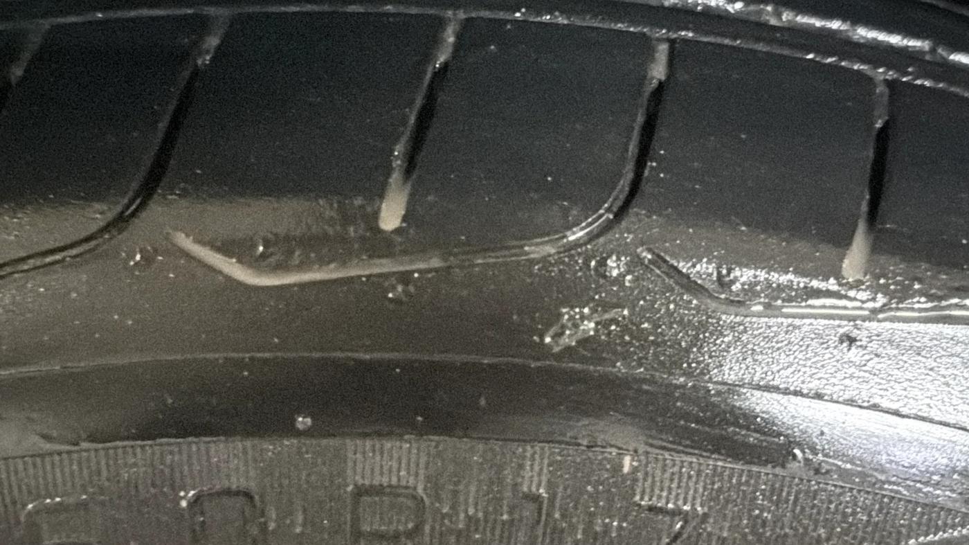 2019 MG HECTOR SHARP 1.5 DCT PETROL, Petrol, Automatic, 83,336 km, Right Front Tyre Tread