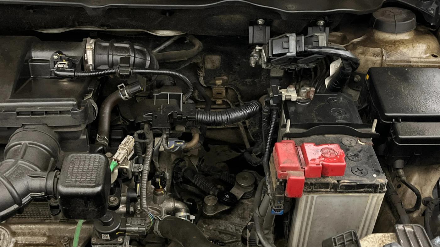 2022 Maruti XL6 ALPHA MT, Petrol, Manual, 37,161 km, Engine View - Left