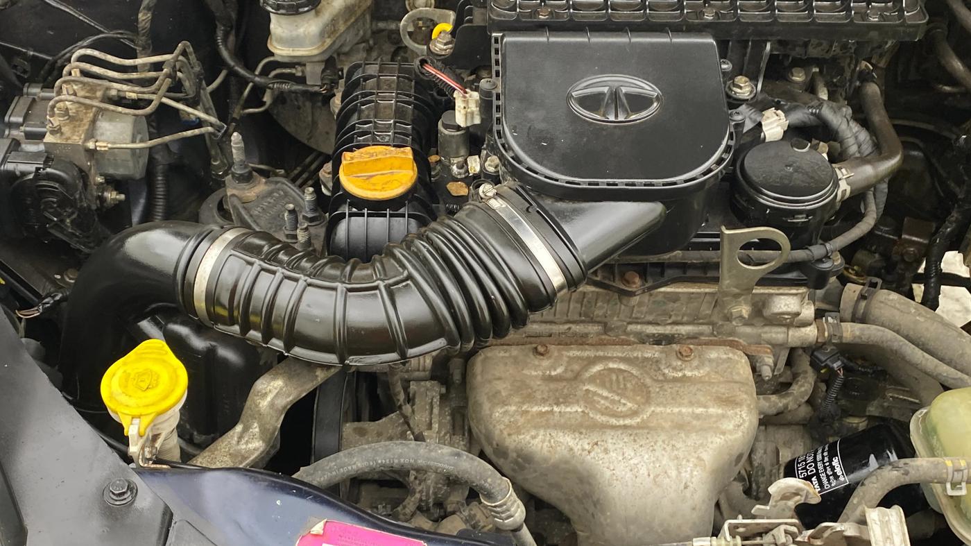 2018 Tata TIGOR XZ PLUS PETROL, Petrol, Manual, 70,845 km, Engine View - Right