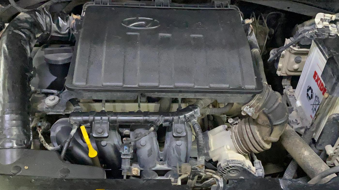 2022 Hyundai AURA S 1.2 AMT, Petrol, Automatic, 45,222 km, Engine View