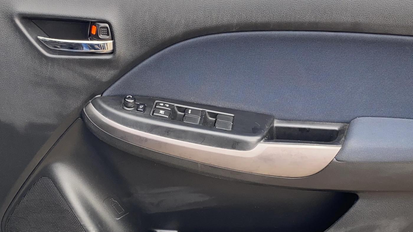 2021 Maruti Baleno ZETA PETROL 1.2, Petrol, Manual, 48,766 km, Driver Side Door Panels Control