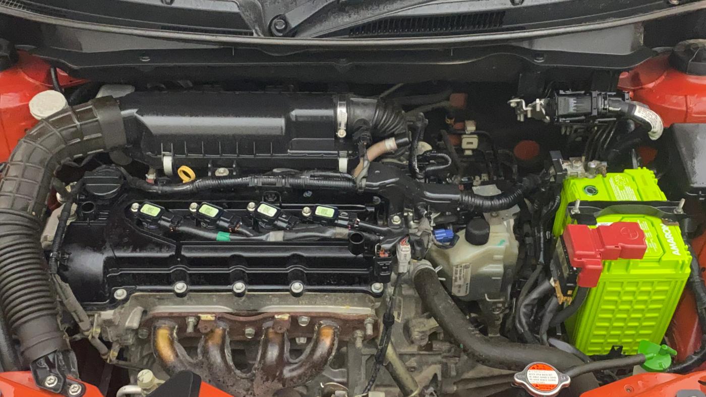 2018 Maruti Swift ZXI AMT, Petrol, Automatic, 57,878 km, Engine View