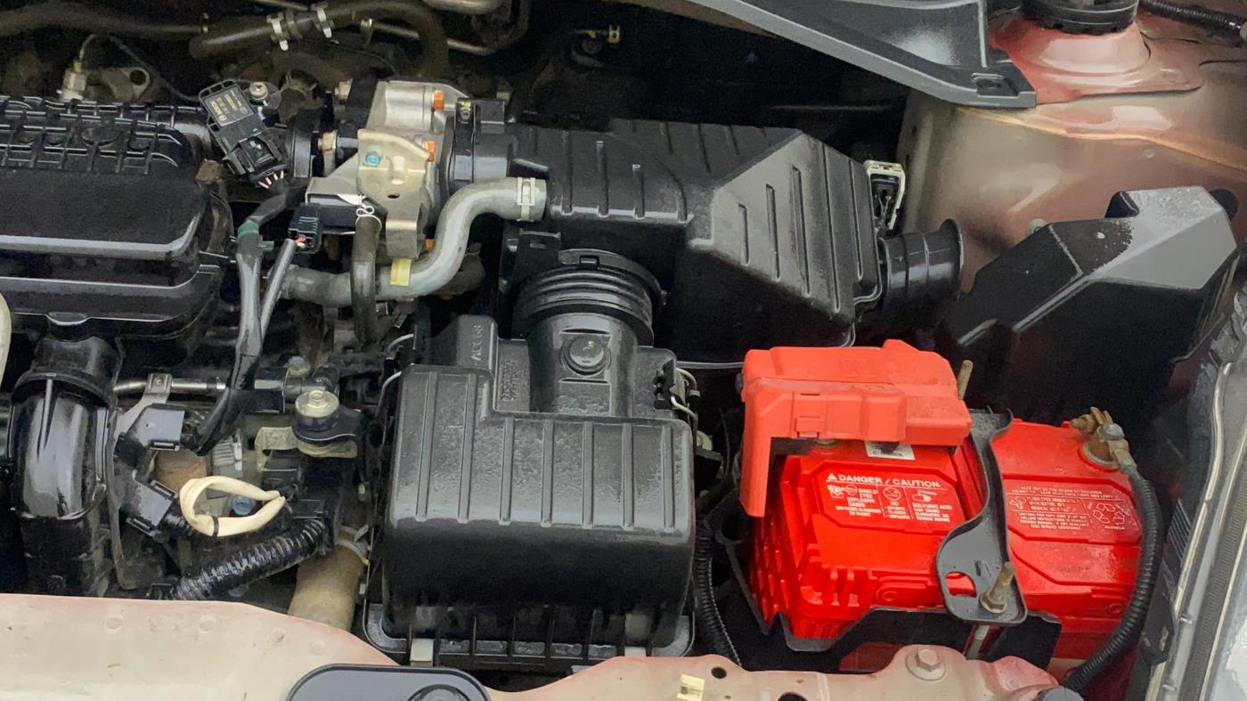 2016 Honda Brio S MT, Petrol, Manual, 48,294 km, Engine View - Left