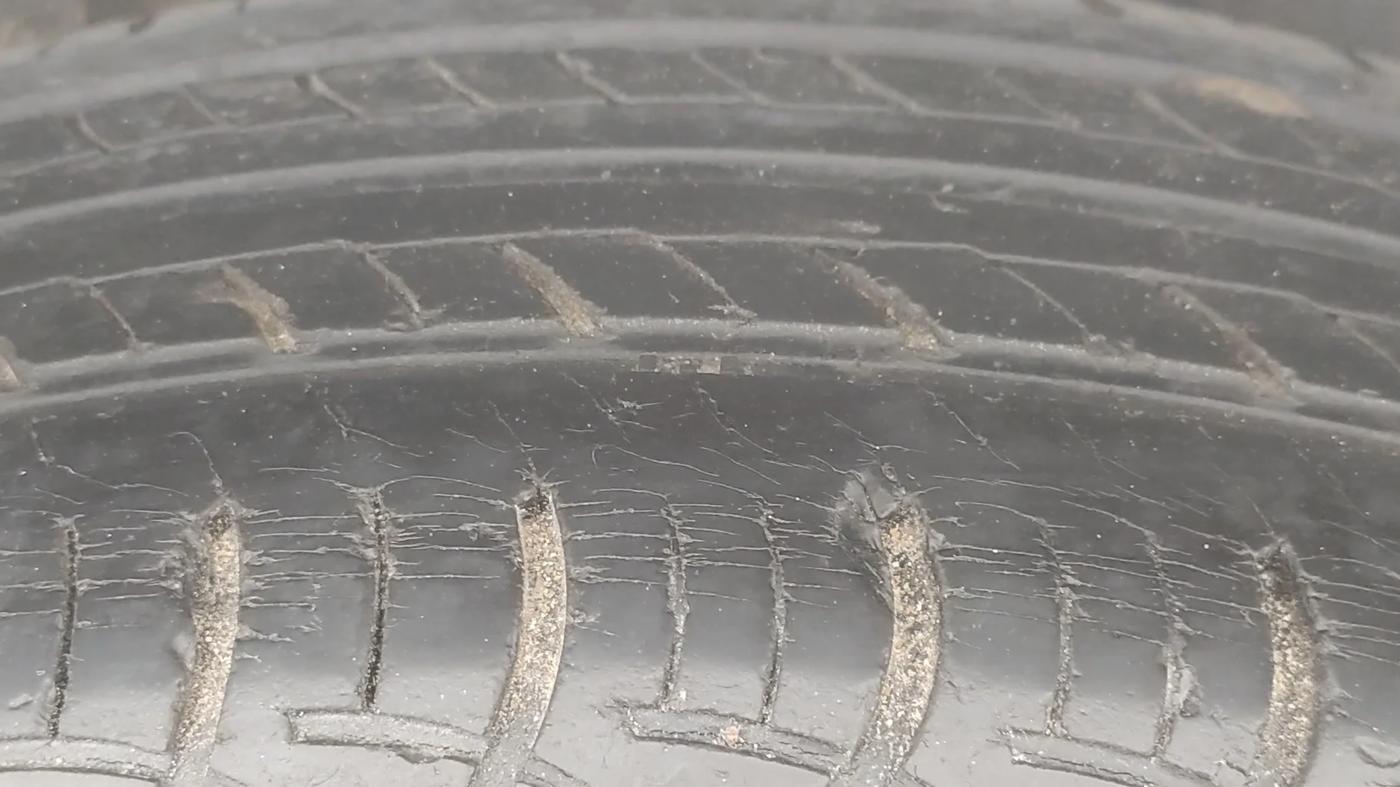 2019 Maruti Baleno DELTA PETROL 1.2, Petrol, Manual, 65,644 km, Left Rear Tyre Tread