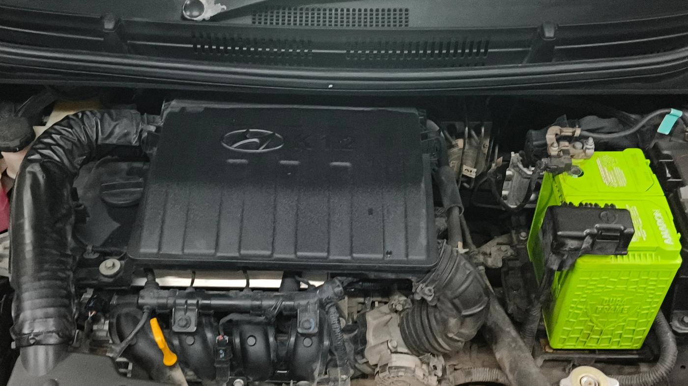 2023 Hyundai AURA SX 1.2, Petrol, Manual, 50,641 km, Engine View