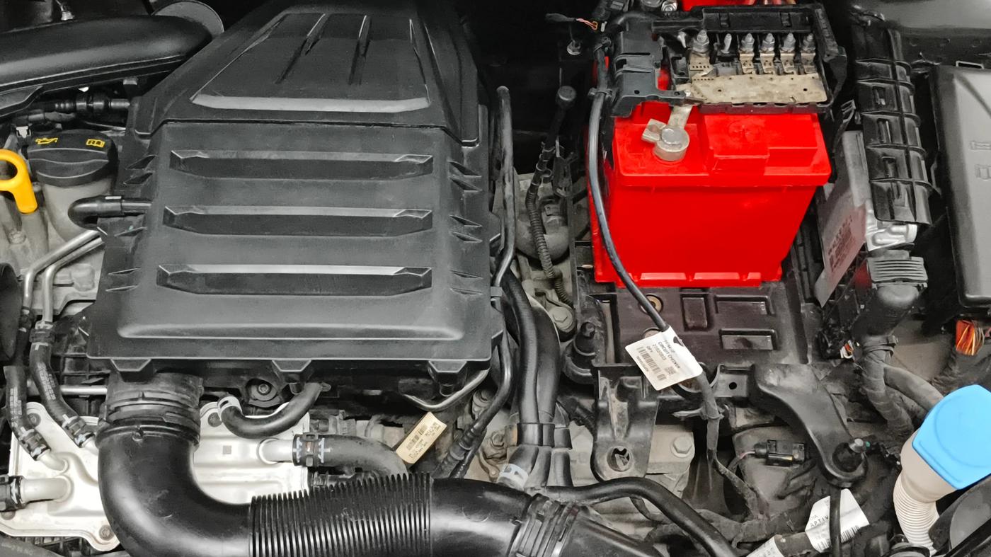 2023 Skoda SLAVIA AMBITION 1.0L TSI AT, Petrol, Automatic, 28,137 km, Engine View - Left