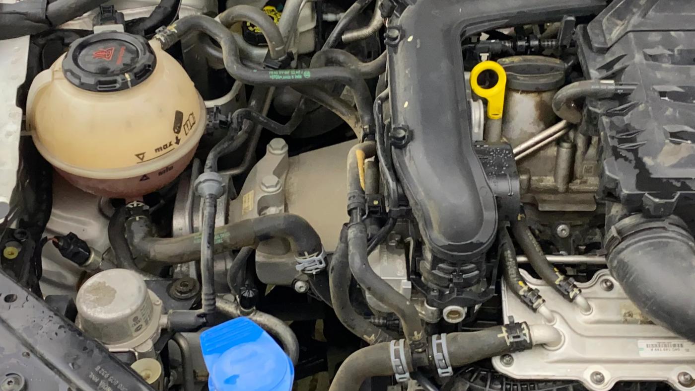 2022 Volkswagen Vento HIGHLINE PLUS 1.0L TSI AT, Petrol, Automatic, 83,459 km, Engine View - Right