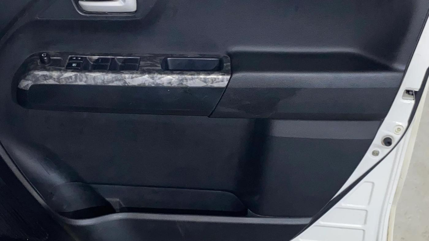 2024 Maruti New Wagon-R VXI 1.0, Petrol, Manual, 19,238 km, Driver Side Door Panels Control