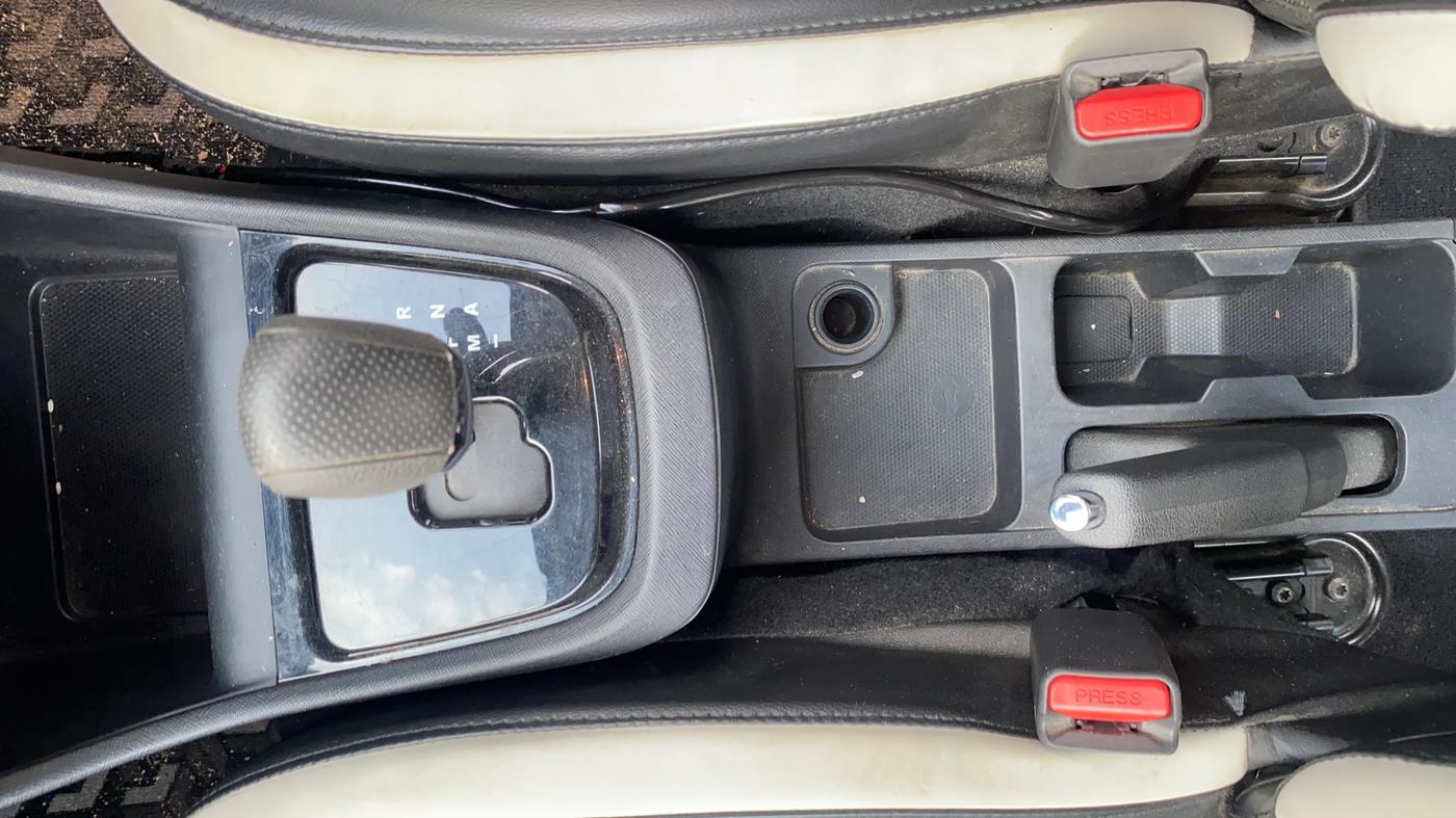 2023 Tata PUNCH ADVENTURE AMT, CNG, Automatic, 26,328 km, Gear Lever