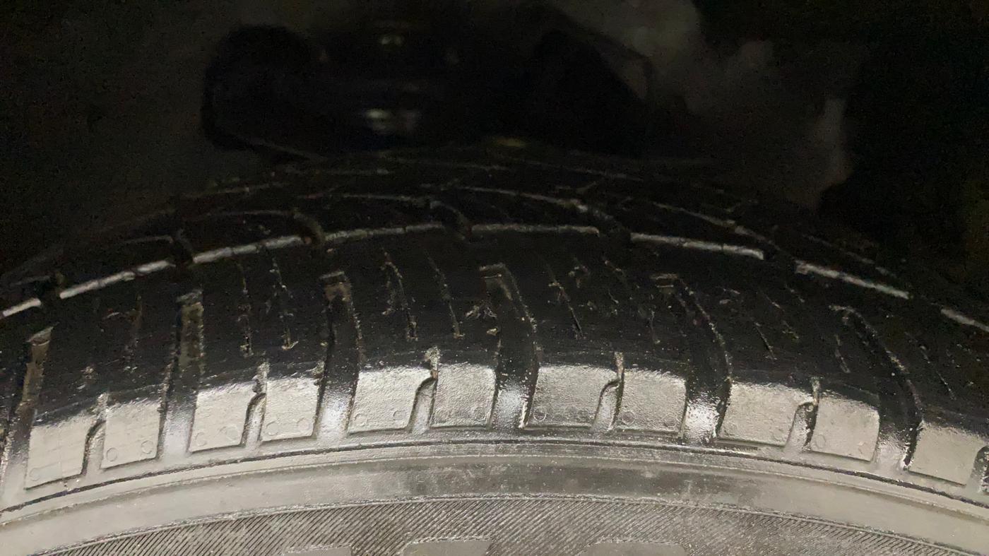 2018 Tata Hexa XT 4X4 7 STR, Diesel, Manual, 1,15,391 km, Left Front Tyre Tread