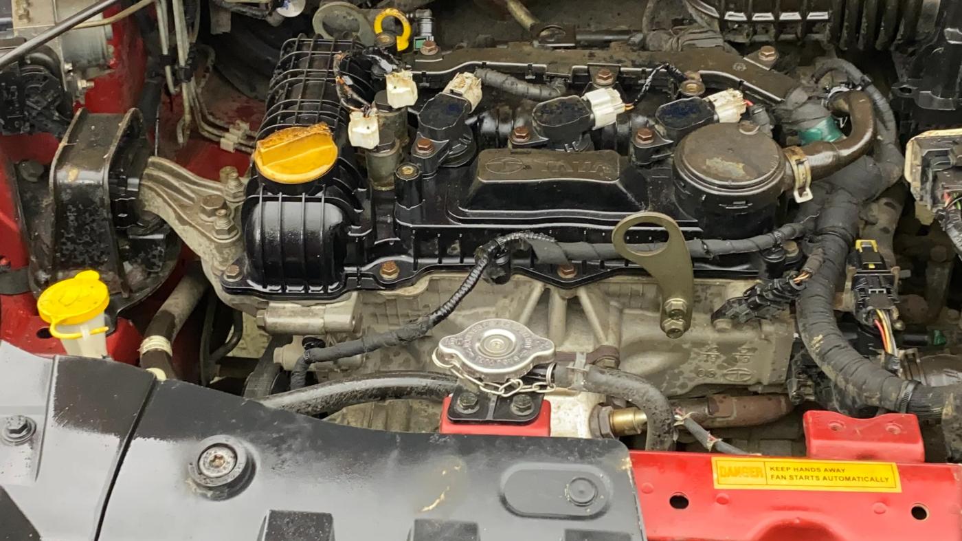 2020 Tata ALTROZ XZ PETROL, Petrol, Manual, 48,191 km, Engine View - Right