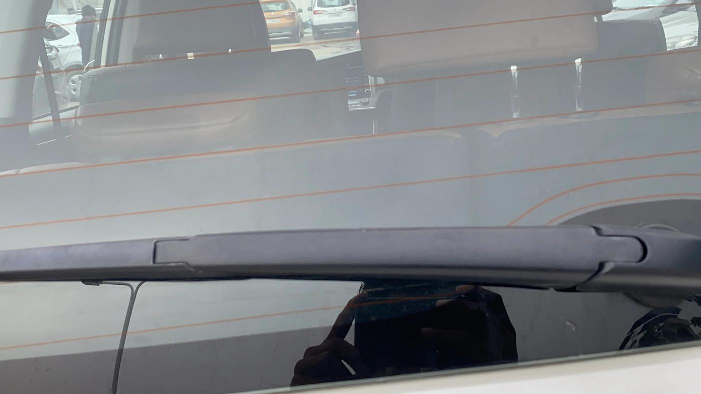 2022 Toyota Innova Crysta 2.7 ZX AT 7 STR, Petrol, Automatic, 35,119 km, Rear Wiper