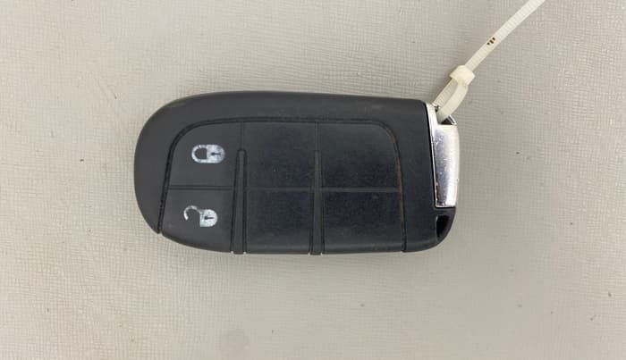 2018 Jeep Compass LIMITED 2.0 DIESEL, Diesel, Manual, 1,43,634 km, Key Close Up