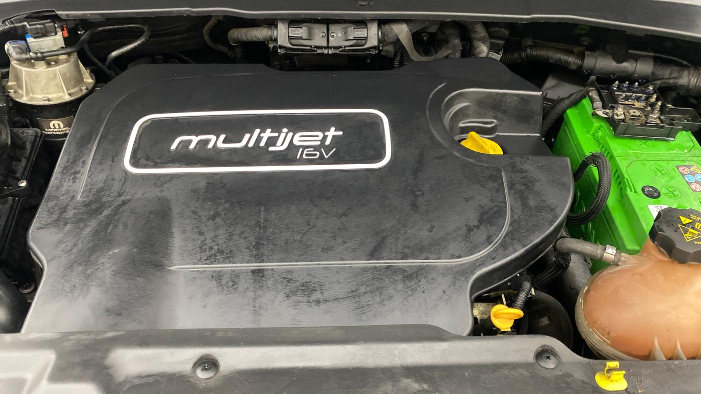 2018 Jeep Compass LIMITED 2.0 DIESEL, Diesel, Manual, 1,43,634 km, Engine View