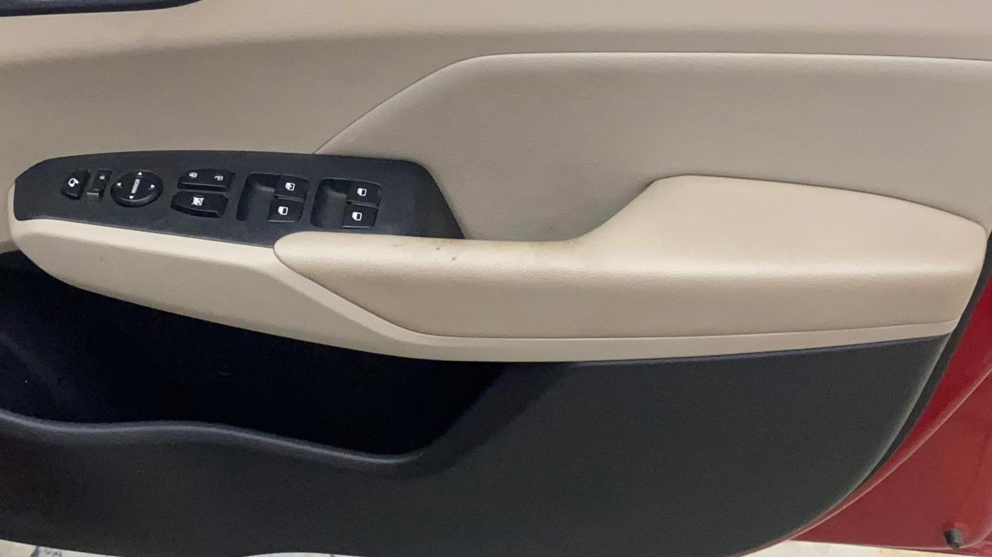 2020 Hyundai Verna SX (O) 1.5 CRDI, Diesel, Manual, 76,159 km, Driver Side Door Panels Control