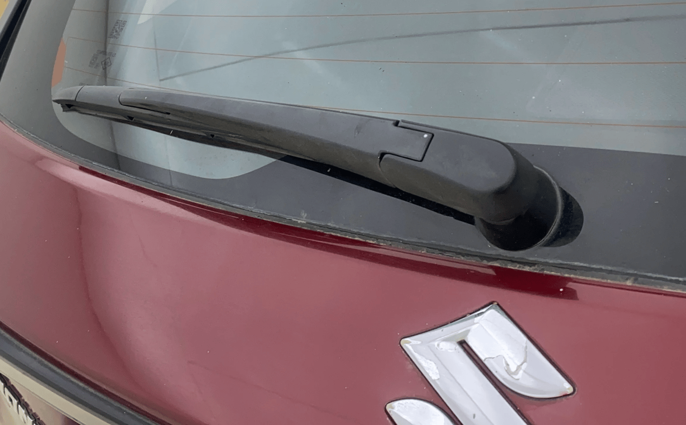 2024 Maruti FRONX ALPHA 1.0L TURBO 6 AT, Petrol, Automatic, 37,751 km, Rear Wiper