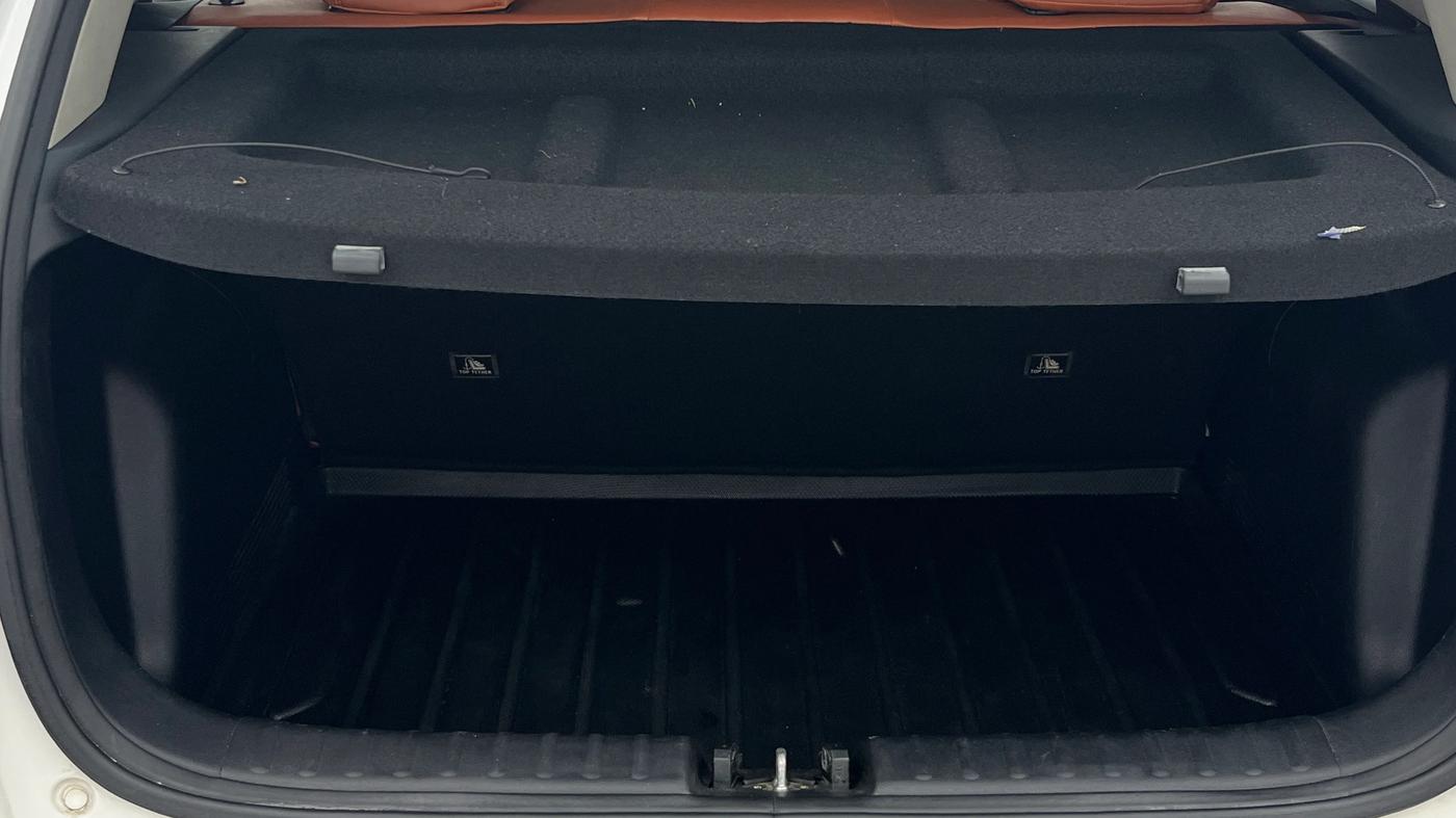2022 KIA SONET HTX ANNIVERSARY EDITION 1.0 IMT, Petrol, Manual, 61,897 km, Boot Inside