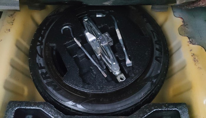 2017 Maruti Ciaz DELTA 1.4 MT PETROL, Petrol, Manual, 68,451 km, Spare Tyre