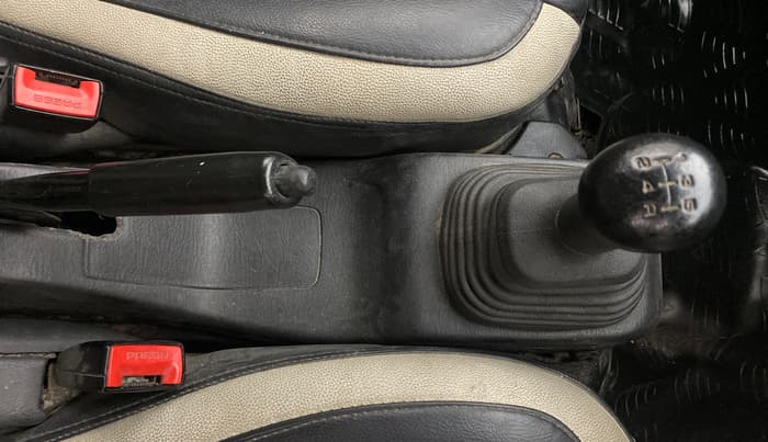 2018 Maruti Eeco 5 STR WITH A/C+HTR, Petrol, Manual, 75,826 km, Gear Lever