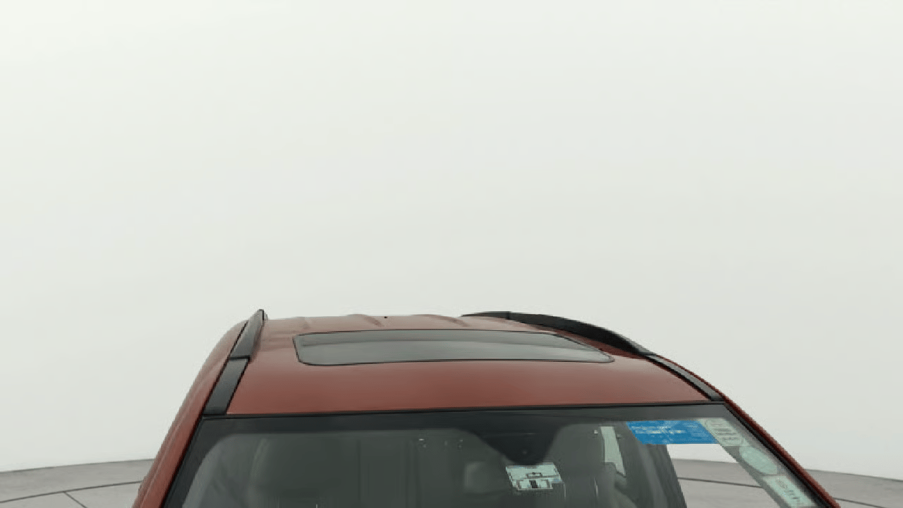 2017 Mahindra XUV500 W10 AT, Diesel, Automatic, 97,664 km, Moonroof/ Sunroof