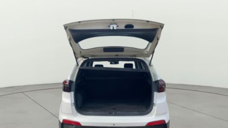 2015 Hyundai Creta S 1.6 PETROL, Petrol, Manual, 68,857 km, Boot Inside