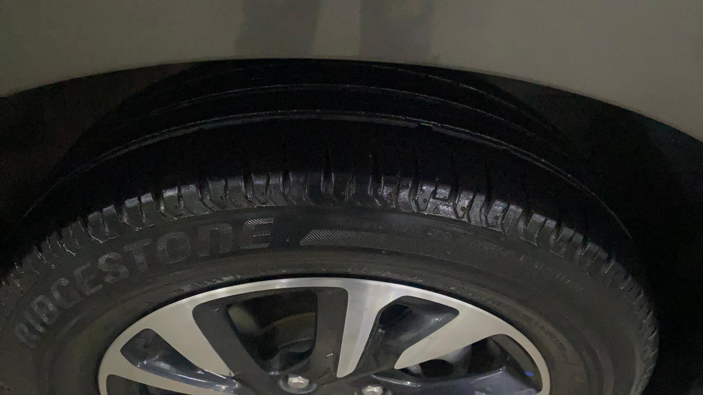 2024 Maruti Swift ZXI PLUS, Petrol, Manual, 26,543 km, Right Front Tyre Tread