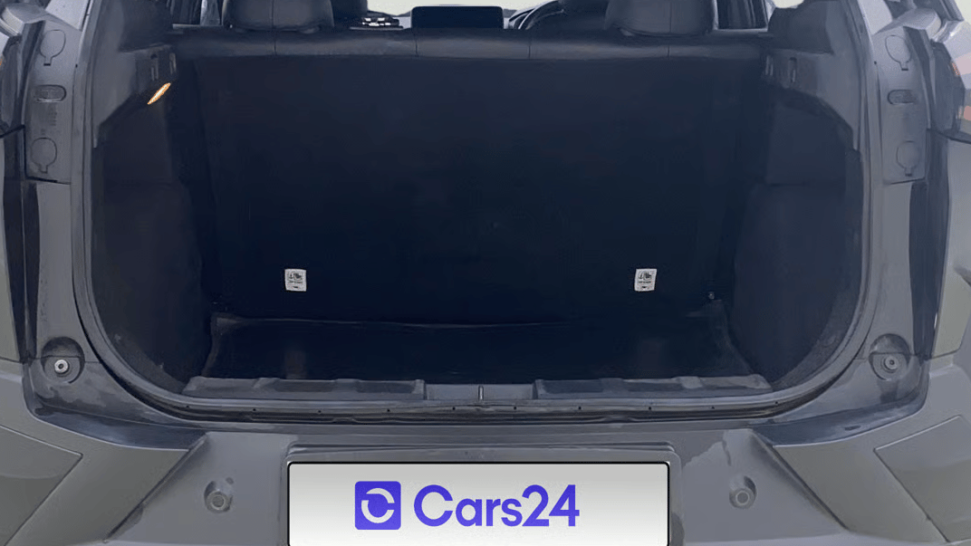 2025 Tata NEXON Creative Plus S 1.5 Revotorq 6MT Dark Edition, Diesel, Manual, 41,068 km, Boot Inside