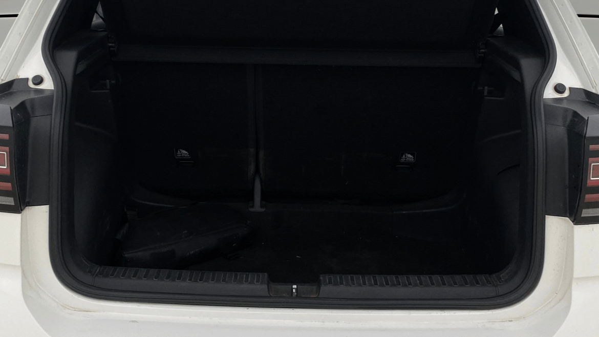 2024 Volkswagen TAIGUN  GT PLUS 1.5 TSI MT, Petrol, Manual, 22,982 km, Boot Inside