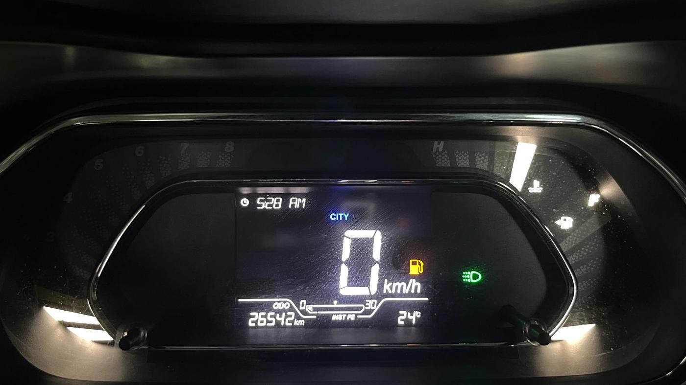 2022 Tata NEXON XZ PLUS PETROL, Petrol, Manual, 26,541 km, Odometer Image