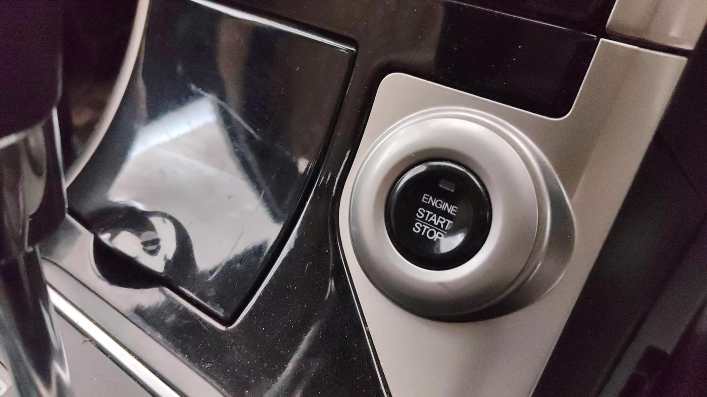 2021 Mahindra XUV500 W11 AT, Diesel, Automatic, 64,516 km, Keyless Start/ Stop Button