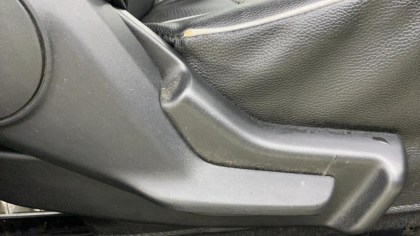 2018 Maruti Baleno DELTA PETROL 1.2, Petrol, Manual, 37,942 km, Driver Side Adjustment Panel