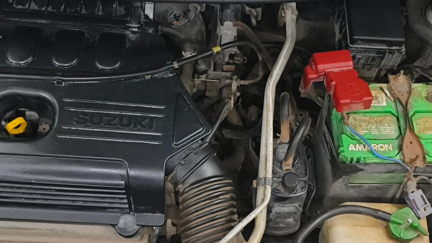 2017 Maruti Wagon R 1.0 VXI, Petrol, Manual, 1,17,308 km, Engine View - Left