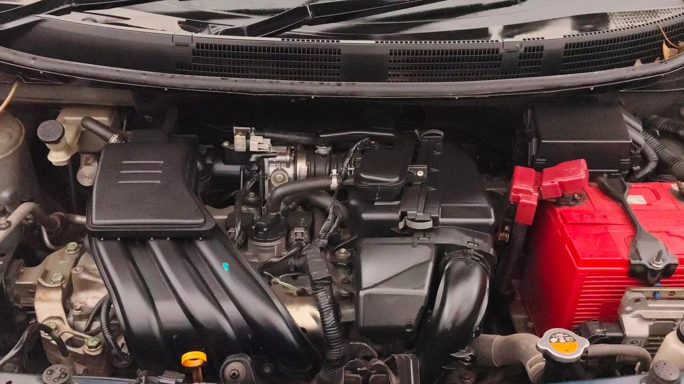 2016 Nissan Micra XV CVT, Petrol, Automatic, 66,542 km, Engine View