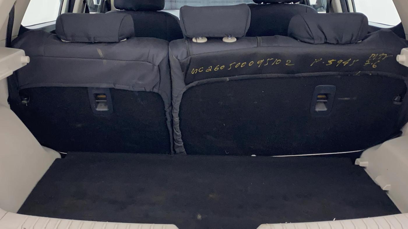 2021 Mahindra XUV300 W8 (O) 1.2 PETROL, Petrol, Manual, 78,893 km, Boot Inside